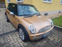 Gold Gebraucht 2004 Mini Cooper Kleinwagen | 1.200 €