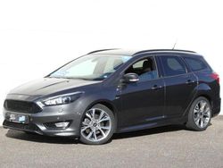 Grau Gebraucht 2018 Ford Focus ST-Line Kombi | 17.455 € (Fairer Preis)
