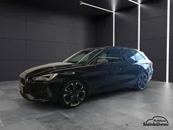 Midnight schwarz (schwarz) Gebraucht 2022 Cupra Leon VZ Limousine | 26.640 € (Fairer Preis)