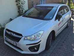 Weiß Gebraucht 2015 Subaru Impreza Active Limousine | 6.800 €