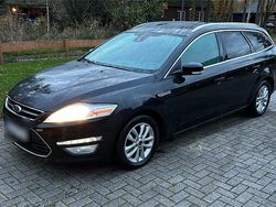 Schwarz Gebraucht 2014 Ford Mondeo Kombi | 5.600 €