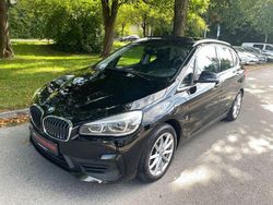 Schwarz Gebraucht 2018 BMW 225 Active Tourer Performance Van / Kleinbus | 14.900 € (Fairer Preis)