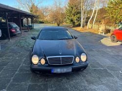 Schwarz Gebraucht 1998 Mercedes CLK200 Coupé | 1.399 € (Superpreis)