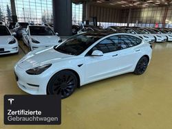 Pearl white multicoat Gebraucht 2021 Tesla Model 3 Performance Limousine | 31.700 € (Fairer Preis)