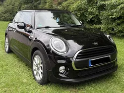 Schwarz Gebraucht 2018 Mini ONE Kleinwagen | 14.000 € (Fairer Preis)