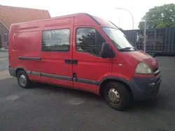 Rot Gebraucht 2007 Opel Movano Van | 2.750 €