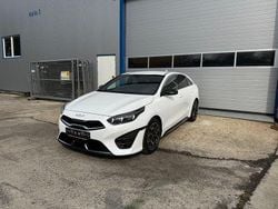 Weiß Gebraucht 2024 Kia ProCeed GT-Line Kleinwagen | 24.490 € (Superpreis)
