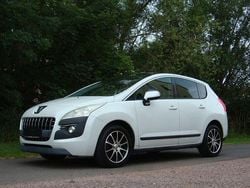 Weiß Gebraucht 2010 Peugeot 3008 Platinum Limousine | 2.690 € (Superpreis)