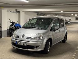 Grau Gebraucht 2008 Renault Modus Van / Kleinbus | 1.600 € (Superpreis)