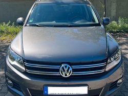 Grau Gebraucht 2013 VW Tiguan SUV | 9.490 € (Guter Preis)