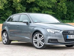 Monsungrau metallic Gebraucht 2019 Audi A3 Design Kleinwagen | 14.900 € (Fairer Preis)