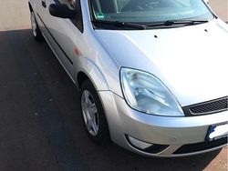 Silber Gebraucht 2003 Ford Fiesta Kleinwagen | 950 € (Fairer Preis)