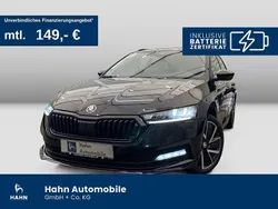 Schwarzmagic perleffekt met. Gebraucht 2022 Skoda Octavia SportLine Kombi | 21.499 € (Fairer Preis)
