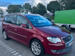 Rot Gebraucht 2007 VW Touran Van / Kleinbus | 5.800 €