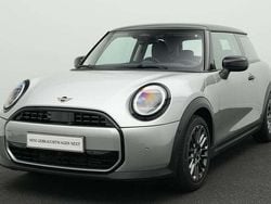Grau Gebraucht 2024 Mini Cooper Classic Kleinwagen | 23.875 € (Guter Preis)