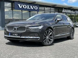 Grau (grau) Gebraucht 2022 Volvo V90 Inscription Kombi | 36.990 € (Superpreis)