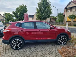 Rot Gebraucht 2017 Nissan Qashqai SUV | 14.999 € (Fairer Preis)
