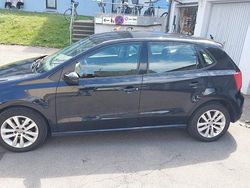 Schwarz Gebraucht 2015 VW Polo Comfortline Kleinwagen | 7.800 € (Fairer Preis)