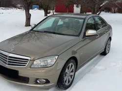 Beige metallic Gebraucht 2007 Mercedes C220 Elegance Limousine | 10.700 € (Etwas zu teuer)