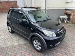Schwarz Gebraucht 2011 Daihatsu Terios SUV | 11.111 €