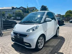 Weiß Gebraucht 2013 Smart ForTwo Cabrio Cabrio | 7.500 € (Fairer Preis)
