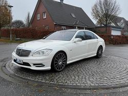 Weiß Gebraucht 2010 Mercedes S350L AMG Limousine | 15.500 €