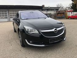 Schwarz Gebraucht 2016 Opel Insignia Sport Kombi | 8.600 € (Etwas zu teuer)