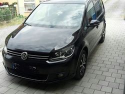 Schwarz metallic Gebraucht 2012 VW Touran Style Van / Kleinbus | 13.950 €