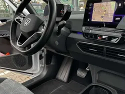 Weiß Gebraucht 2020 VW ID.3 Pro Kleinwagen | 18.900 € (Fairer Preis)