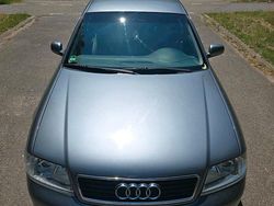 Grau Gebraucht 1998 Audi A6 Limousine | 1.950 €