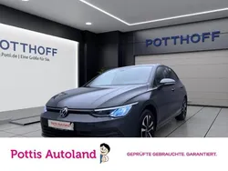 Grau Gebraucht 2021 VW Golf VIII United Limousine | 19.777 € (Guter Preis)