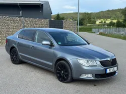 Grau Gebraucht 2009 Skoda Superb Elegance Limousine | 9.900 € (Teuer)