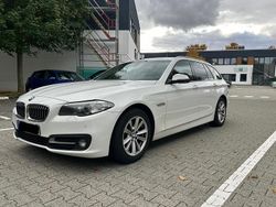 Weiß Gebraucht 2015 BMW 520 Performance Kombi | 7.900 €
