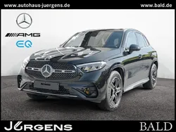 Schwarz metalliclack obsidianschwarz Gebraucht 2025 Mercedes GLC220 AMG SUV | 59.490 € (Superpreis)
