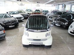 Silber Gebraucht 2005 Smart ForTwo Coupé Basis Coupé | 2.990 € (Fairer Preis)