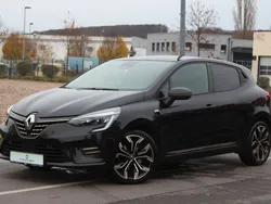 Schwarz Gebraucht 2021 Renault Clio V Limousine | 11.690 € (Fairer Preis)