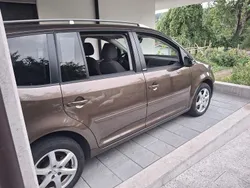 Braun Gebraucht 2012 VW Touran Style Van / Kleinbus | 9.150 € (Fairer Preis)