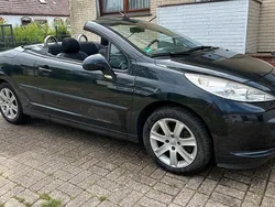 Schwarz Gebraucht 2007 Peugeot 207 CC Cabrio | 1.990 € (Fairer Preis)