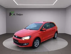 Rot Gebraucht 2013 VW Polo Life Limousine | 7.890 € (Etwas zu teuer)