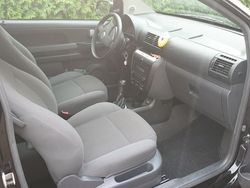 Schwarz Gebraucht 2011 VW Fox Kleinwagen | 5.600 €