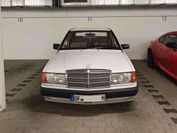 Weiß Gebraucht 1990 Mercedes 190 Limousine | 4.900 €