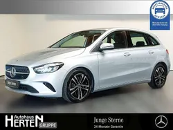 Iridiumsilber Gebraucht 2023 Mercedes B250 Progressive Van / Kleinbus | 34.900 € (Guter Preis)