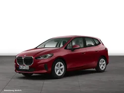 Rot Gebraucht 2024 BMW 218 Active Tourer Van / Kleinbus | 33.462 € (Guter Preis)