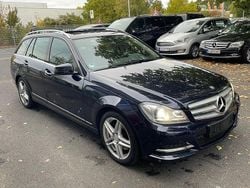 Blau Gebraucht 2013 Mercedes C300 Limousine | 9.800 € (Guter Preis)