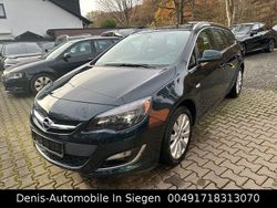 Grün Gebraucht 2015 Opel Astra Exklusiv Kombi | 2.600 € (Etwas zu teuer)
