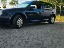 Blau Gebraucht 1999 VW Golf IV Limousine | 1.550 € (Etwas zu teuer)