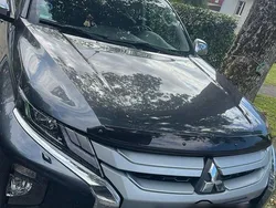 Grau Gebraucht 2021 Mitsubishi L200 Abholung | 37.450 € (Teuer)