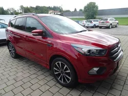 Rot Gebraucht 2017 Ford Kuga ST-Line SUV | 19.490 € (Teuer)