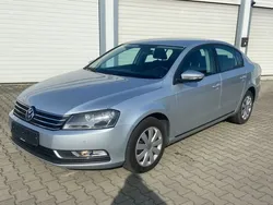 Silber Gebraucht 2012 VW Passat Trendline Limousine | 8.999 € (Fairer Preis)