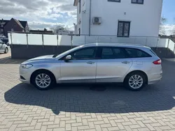Silber Gebraucht 2015 Ford Mondeo Trend Limousine | 5.990 € (Fairer Preis)